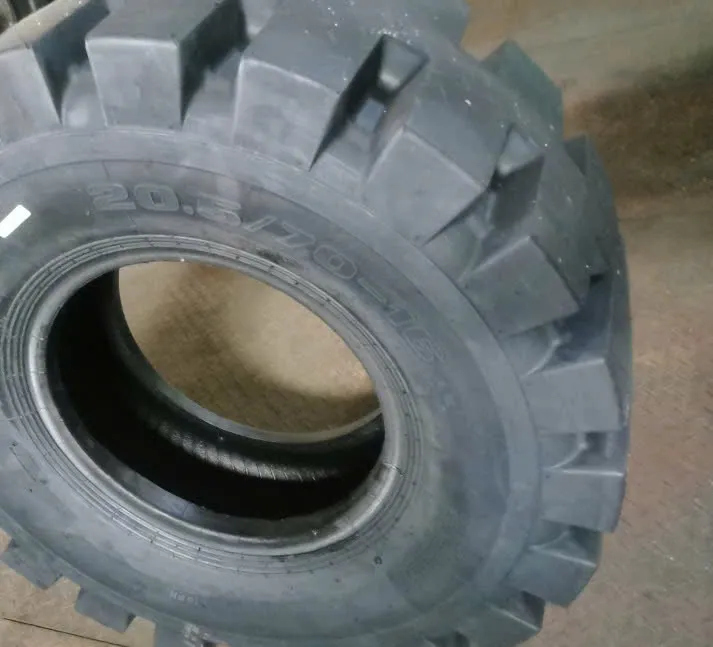 Lốp xúc lật 20.5/70-16 L5 Vinwin Lốp xúc lật 20.5/70-16 L5 Vinwin