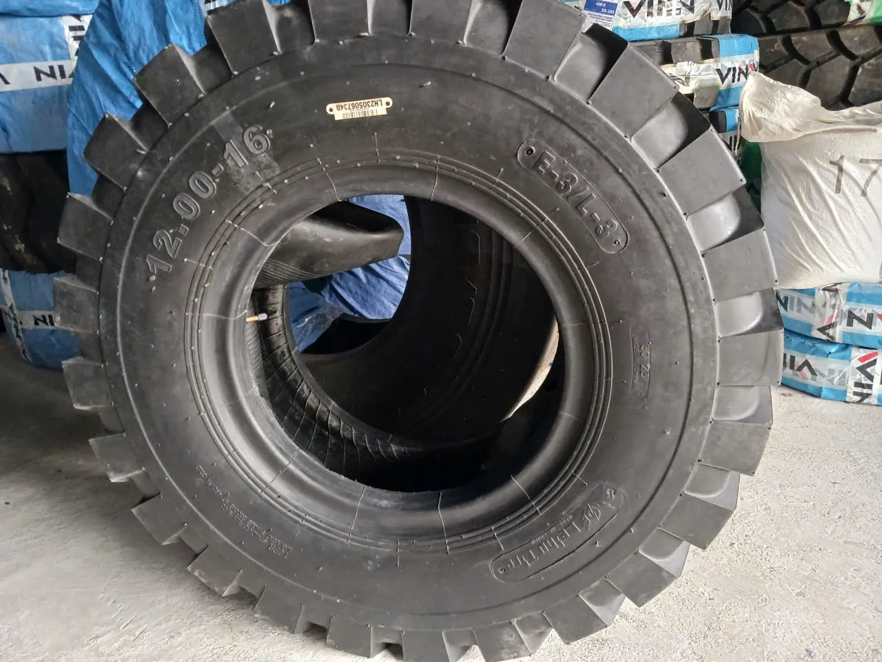 lốp 12.00-16 16Pr lốp 12.00-16 16Pr